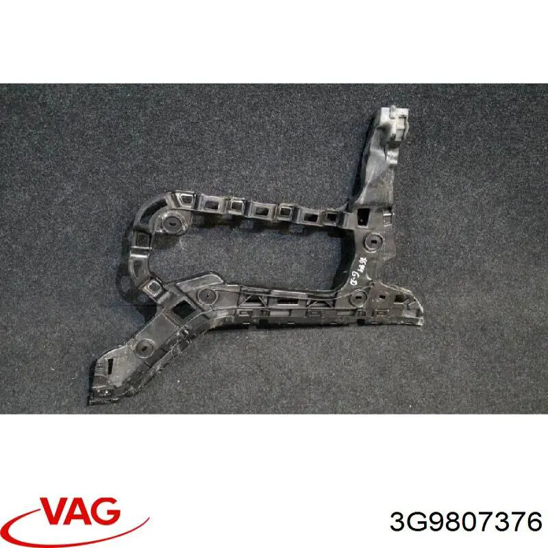 3G9807376 VAG Soporte del paragolpes trasero derecho