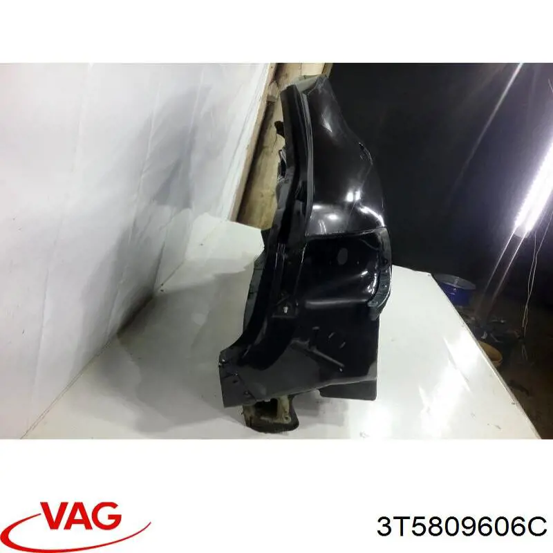 Aleta trasera derecha VAG 3T5809606C precio, desde 650,23 EUR