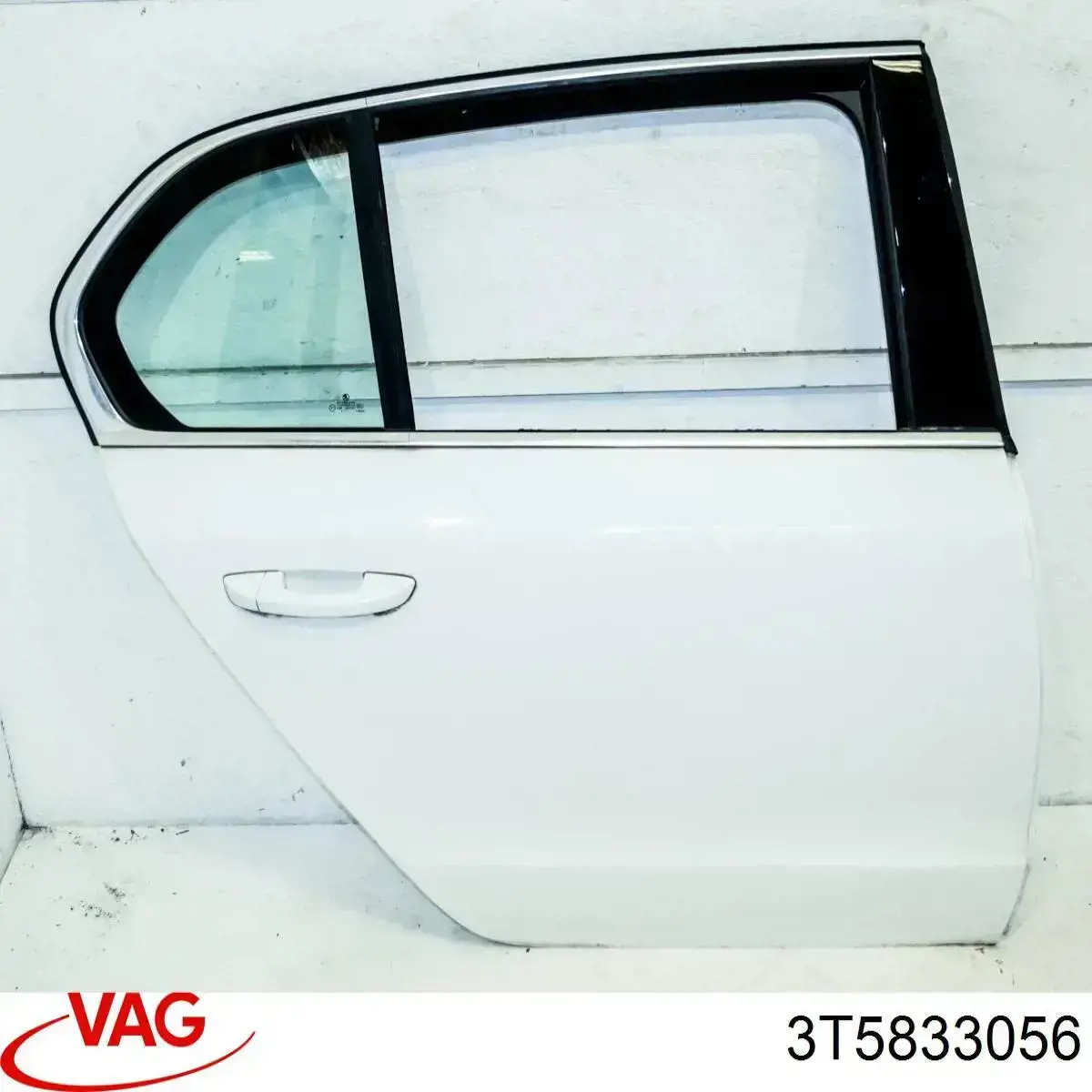 Puerta trasera derecha VAG 3T5833056 precio, desde 290,40 EUR