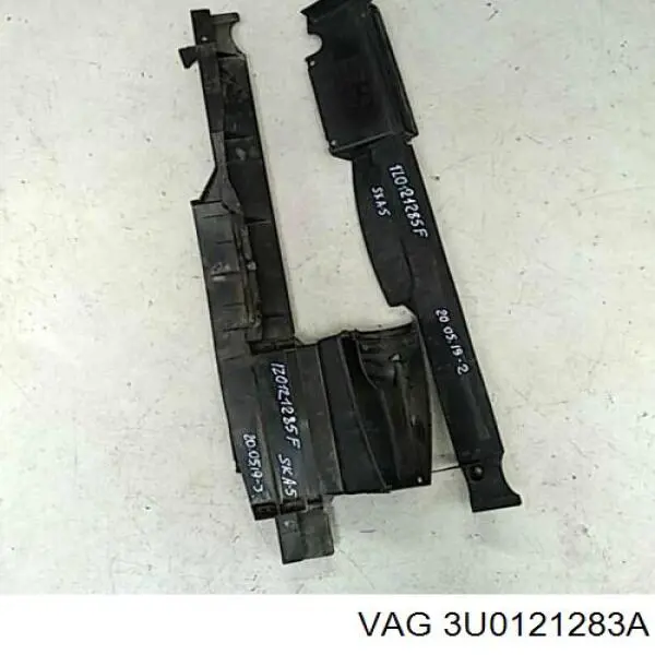 Deflector de aire del radiador izquierdo 3U0121283A VAG