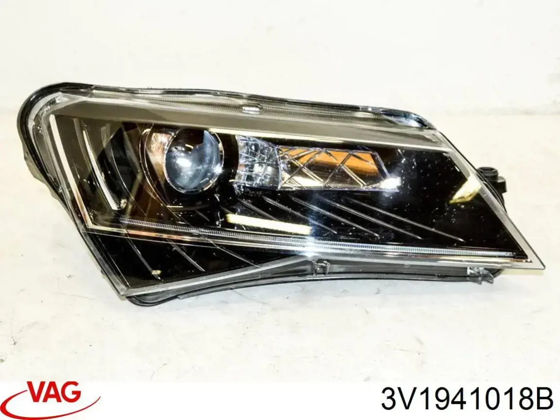 3V1941018B VAG Luz derecha