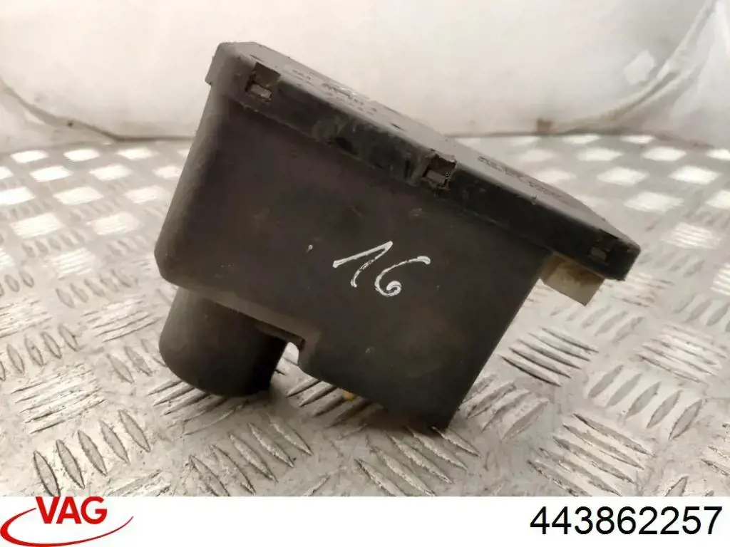 Comprar 443862257 VAG 
