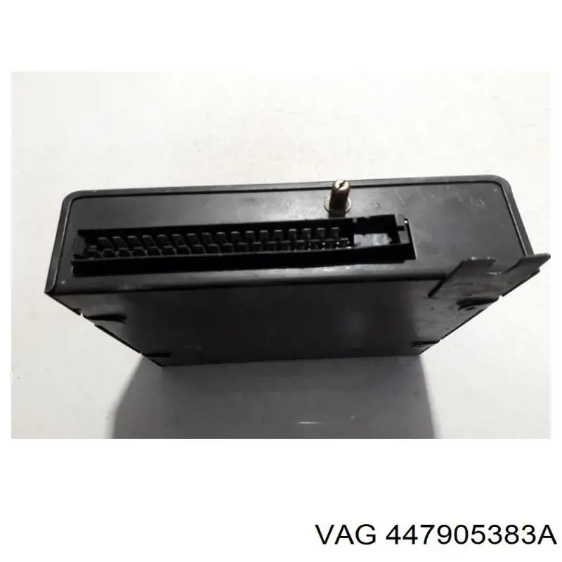  447905383A VAG