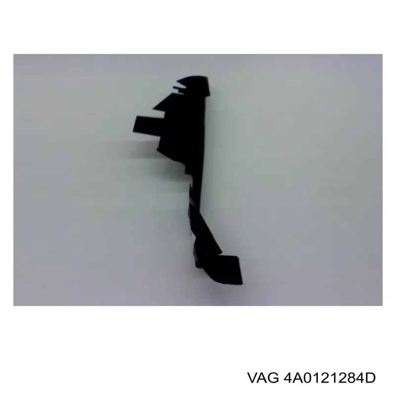 4A0121284D VAG Deflector de aire del radiador derecho