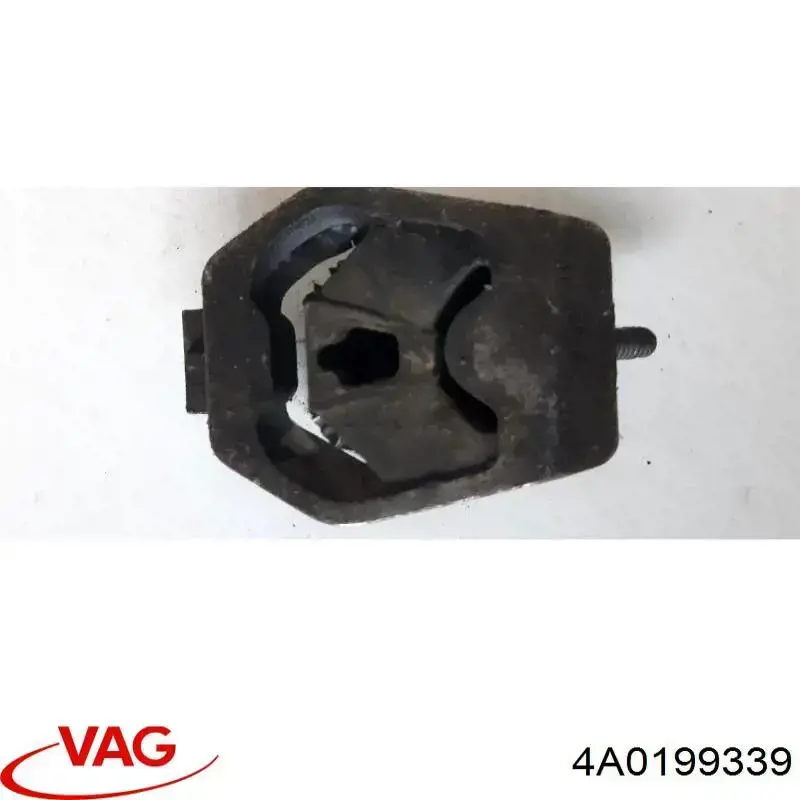 Soporte de motor delantero 4A0199339 VAG