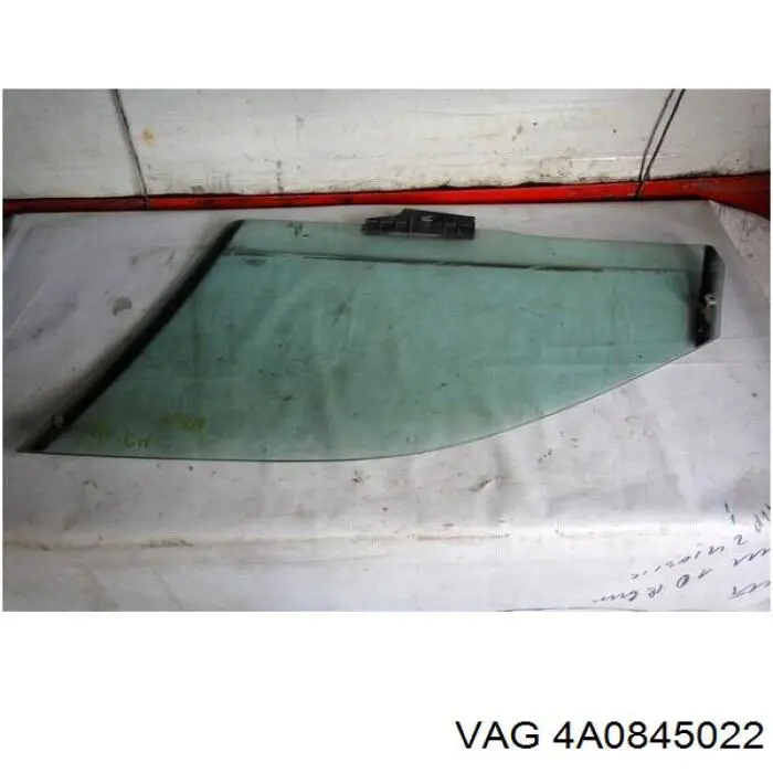 Cristal de puerta delantera derecha VAG 4A0845022 precio, desde  
