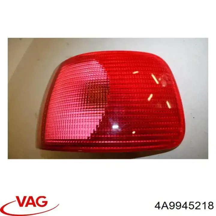 Piloto trasero exterior derecho 4A9945218 VAG
