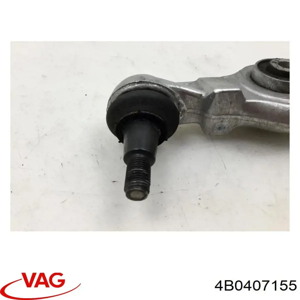 Brazo inferior derecho de la suspensión delantera 4B0407155 VAG