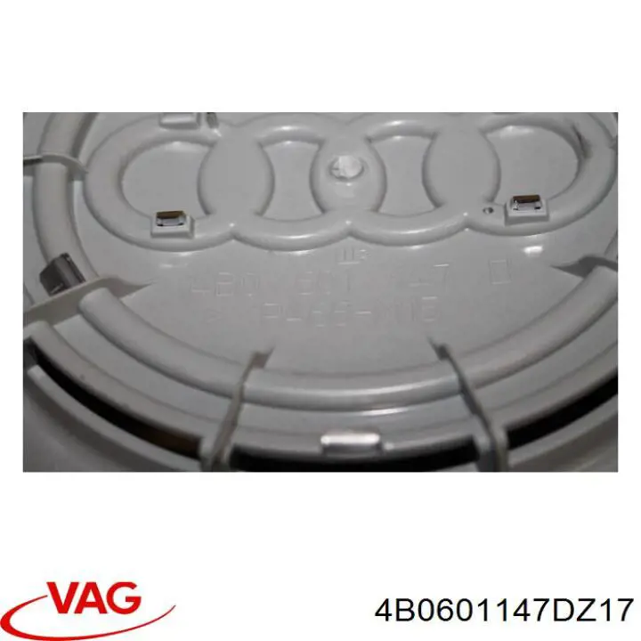 4B0601147DZ17 VAG Cubierta de la Llanta