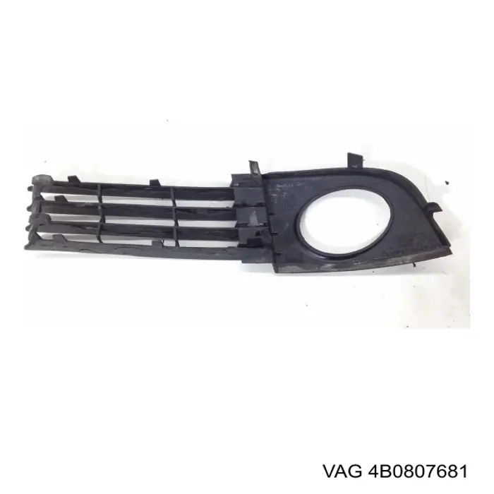 Comprar 4B0807681 VAG Rejilla del parachoques delantera izquierda