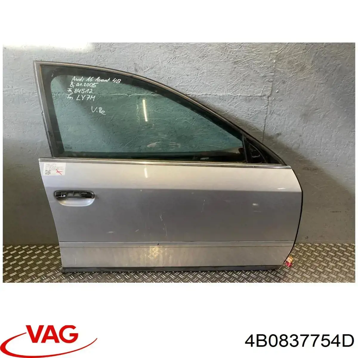 Bastidor de puerta delantera derecha 4B0837754D VAG