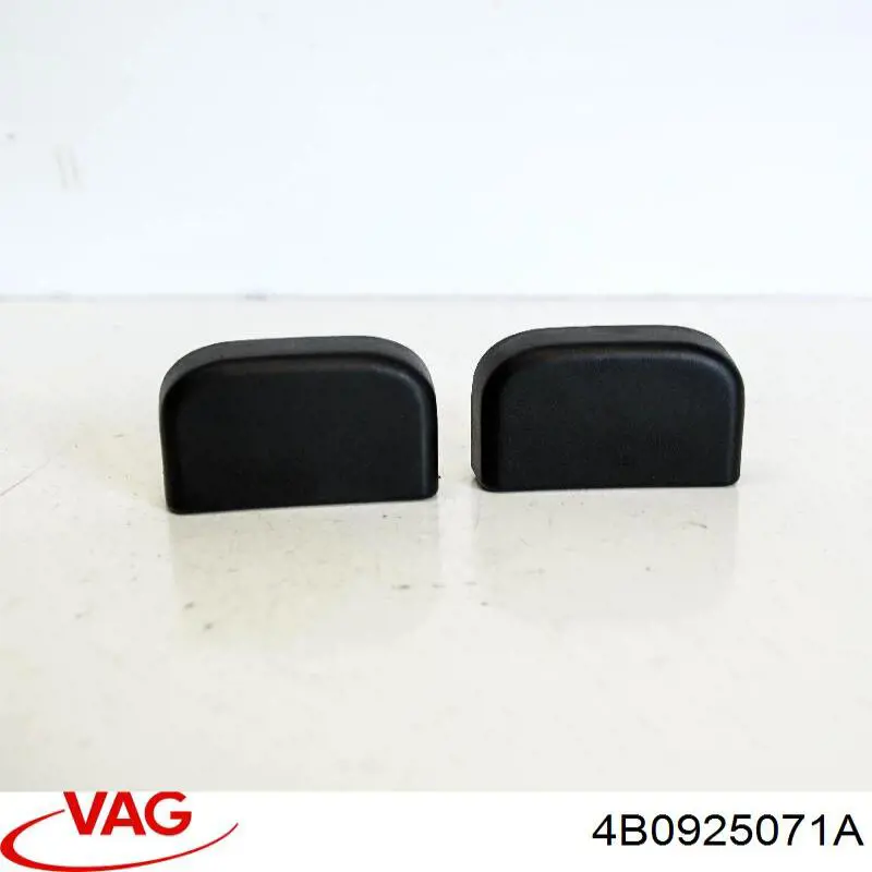 Toma de encendedor de cigarrillos VAG 4B0925071A3ZQ precio, desde 31,07 EUR