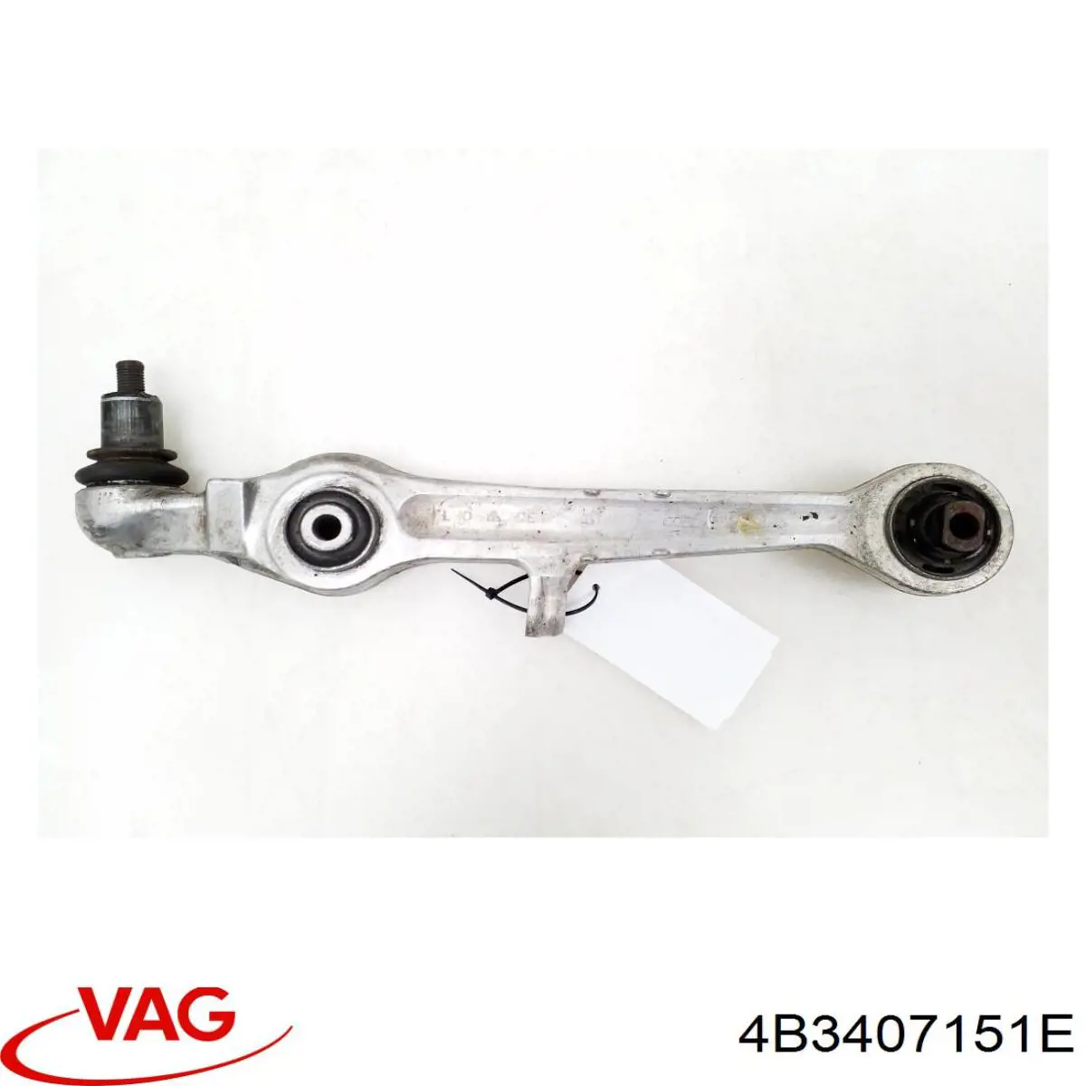 Brazo inferior izquierdo/derecho de suspensión delantera 4B3407151E VAG