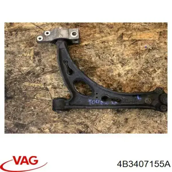 Brazo inferior izquierdo de la suspensión delantera VAG 4B3407155A precio, desde 45,01 EUR