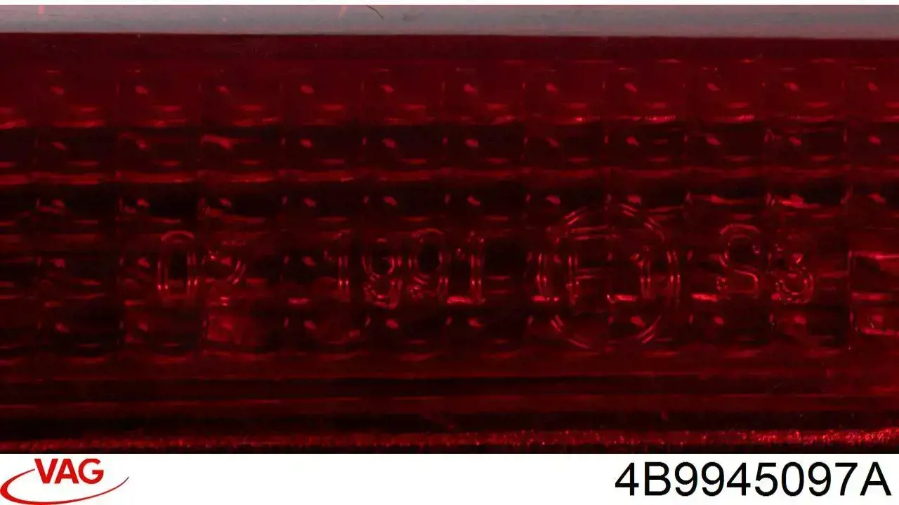 Tercera luz de freno 4B9945097A VAG