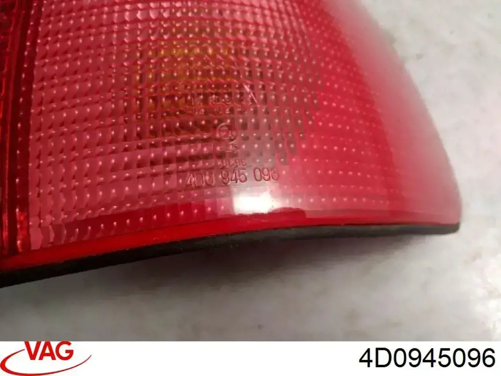 Piloto trasero exterior derecho VAG 4D0945096 precio, desde 78,76 EUR