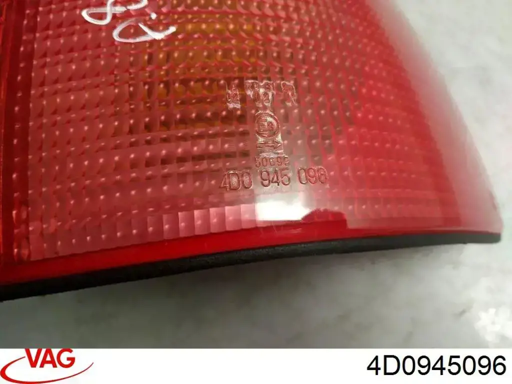 Comprar 4D0945096 VAG Piloto trasero exterior derecho