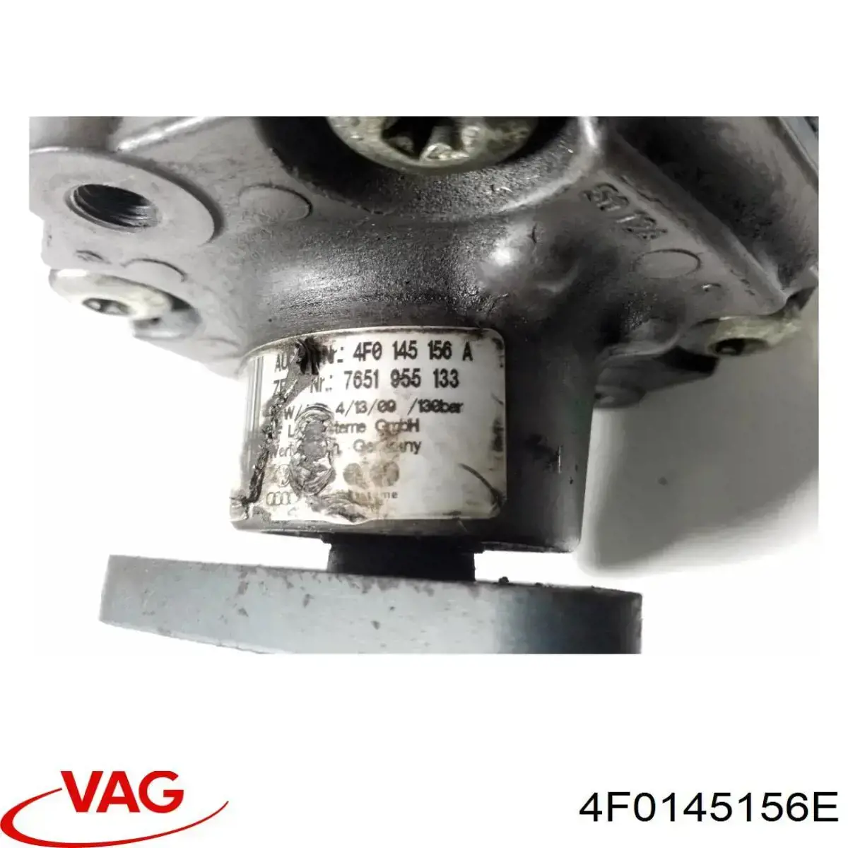 Bomba de dirección 4F0145156E VAG