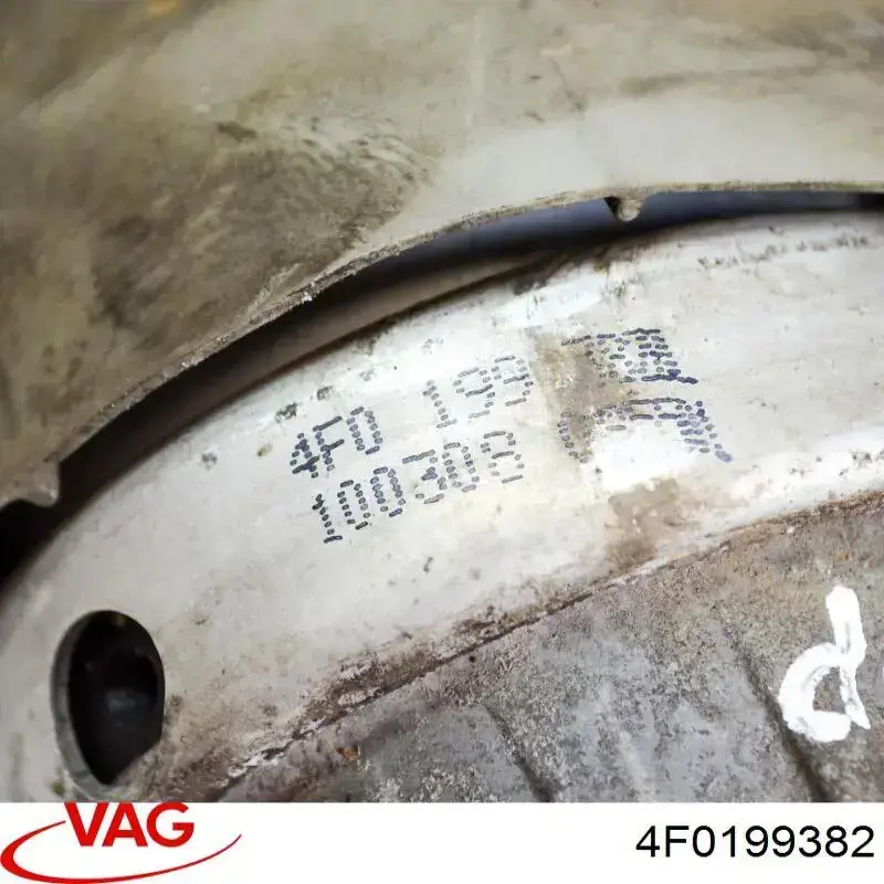 Soporte de motor derecho VAG 4F0199382