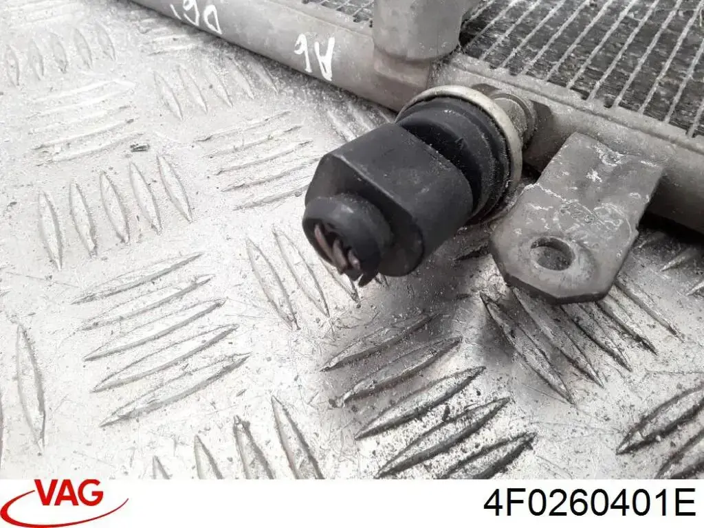 Aire acondicionado capacitor VAG 4F0260401E precio, desde 80,24 EUR