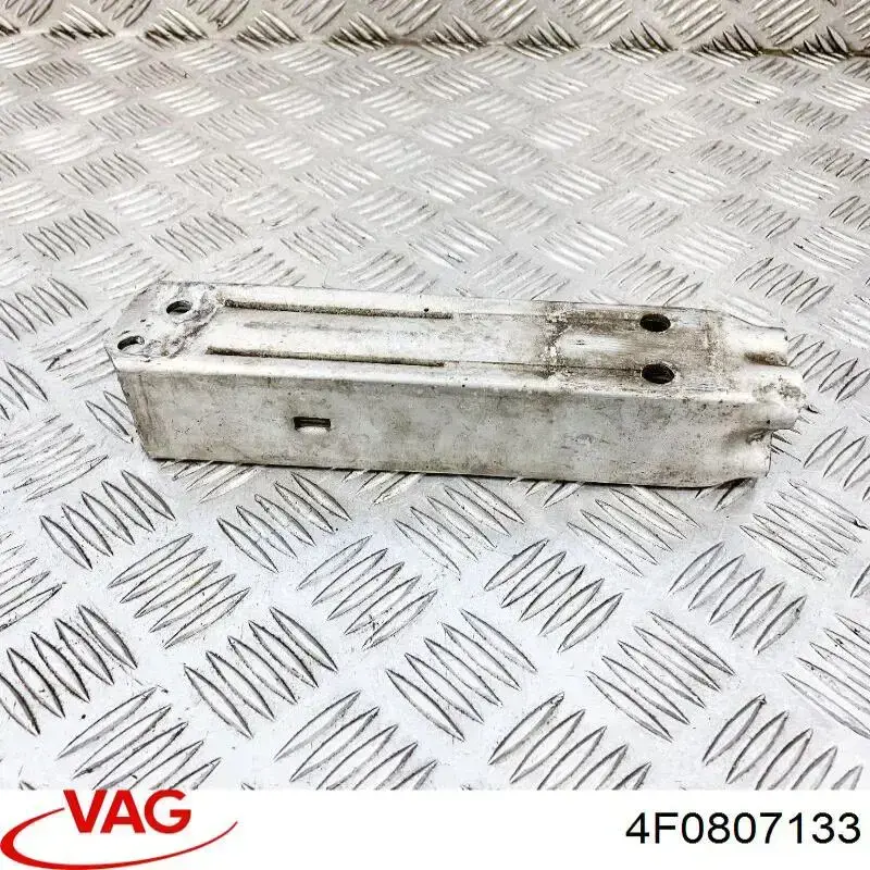 Comprar 4F0807133 VAG Soporte del refuerzo del parachoques delantero