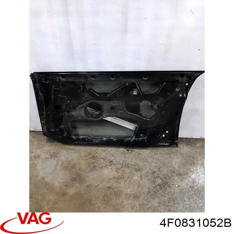 4F0831052E VAG puerta delantera derecha