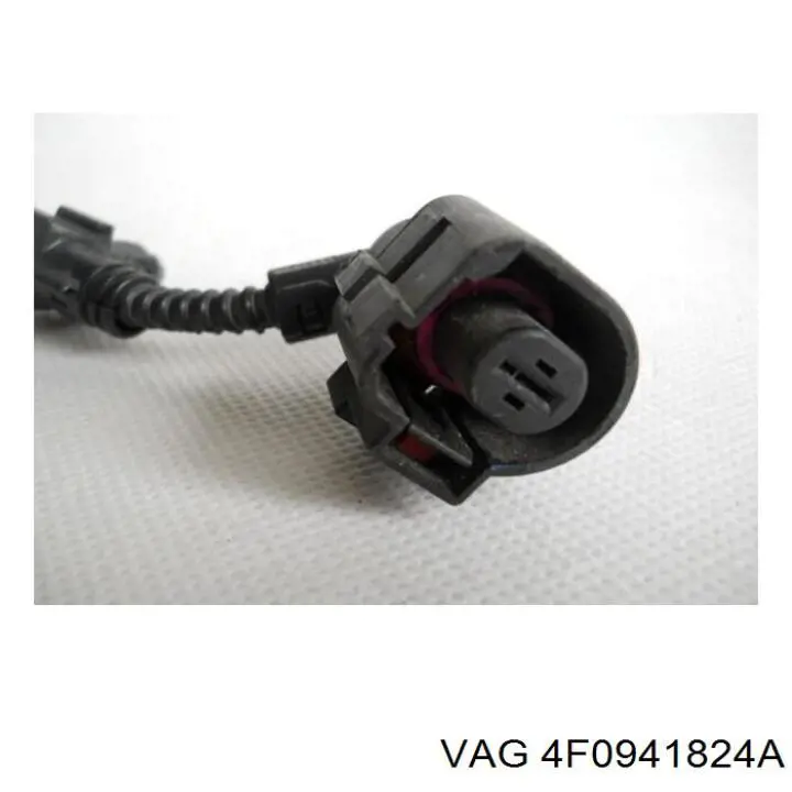 Comprar 4F0941824A VAG Caja de fusibles