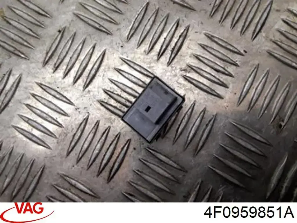 Unidad de control de elevalunas delantera izquierda VAG 4F0959851A precio, desde 26,50 EUR