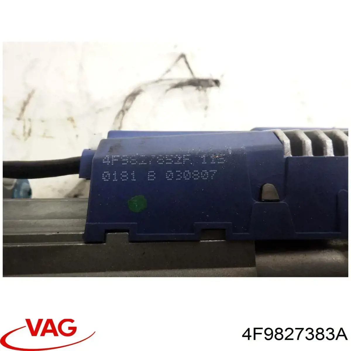 Comprar 4F9827383A VAG Motor de apertura/cierre del cierre del maletero (puerta trasera 3/5)