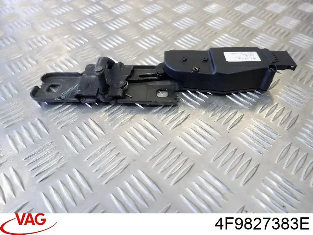 Comprar 4F9827383E VAG Motor de apertura/cierre del cierre del maletero (puerta trasera 3/5)