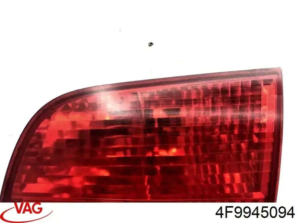 Piloto posterior interior derecho para Audi A6 (4F5)