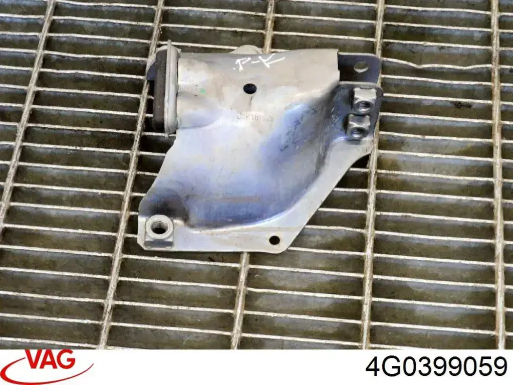 Soporte del soporte izquierdo del motor VAG 4G0399377C precio, desde 43,17 EUR