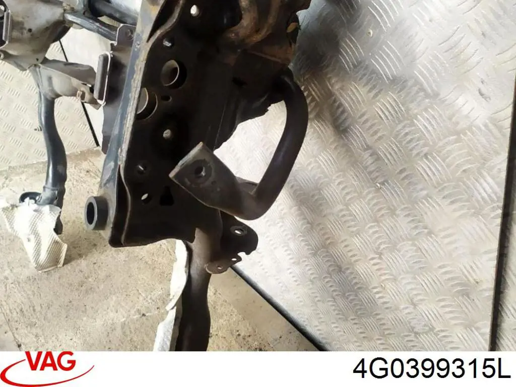 Subchasis delantero soporte motor 4G0399315K VAG