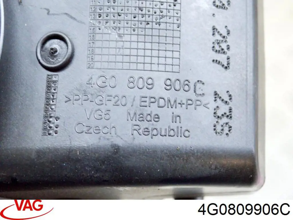 Carcasa del tubo de llenado del tanque de combustible 4G0809906C VAG
