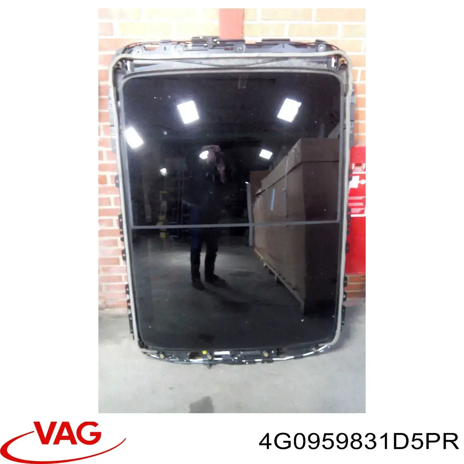 Comprar 4G0959831D5PR VAG Botón de accionamiento del cierre de la tapa del maletero (puerta trasera 3/5)
