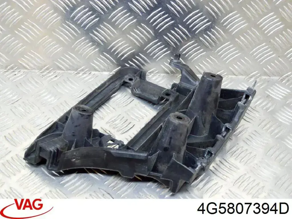 Soporte del parachoques trasero derecho VAG 4G5807394D precio, desde 32,24 EUR