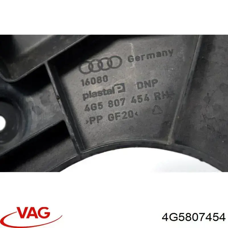 Guía derecha del parachoques trasero VAG 4G5807454