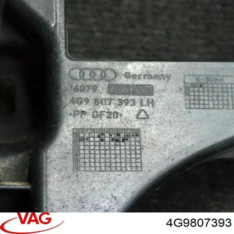 Guía izquierda del parachoques trasero 4G9807393 VAG