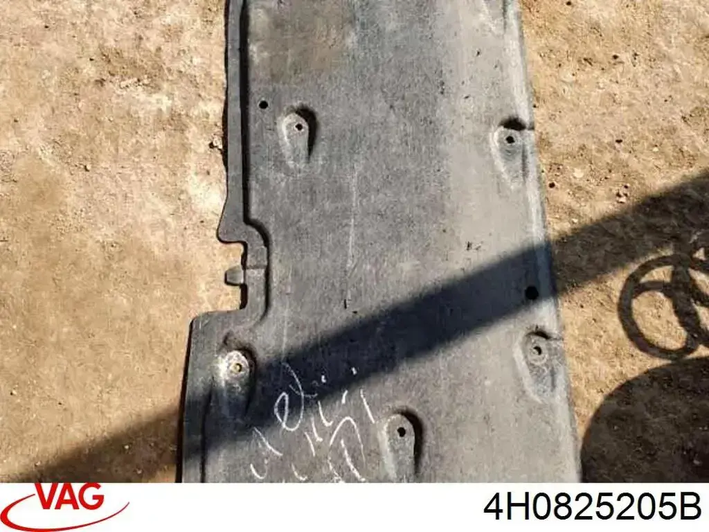 Comprar 4H0825205B VAG Protección inferior izquierda