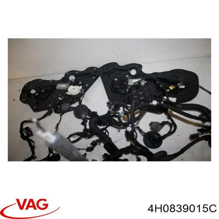 4H0839015C VAG