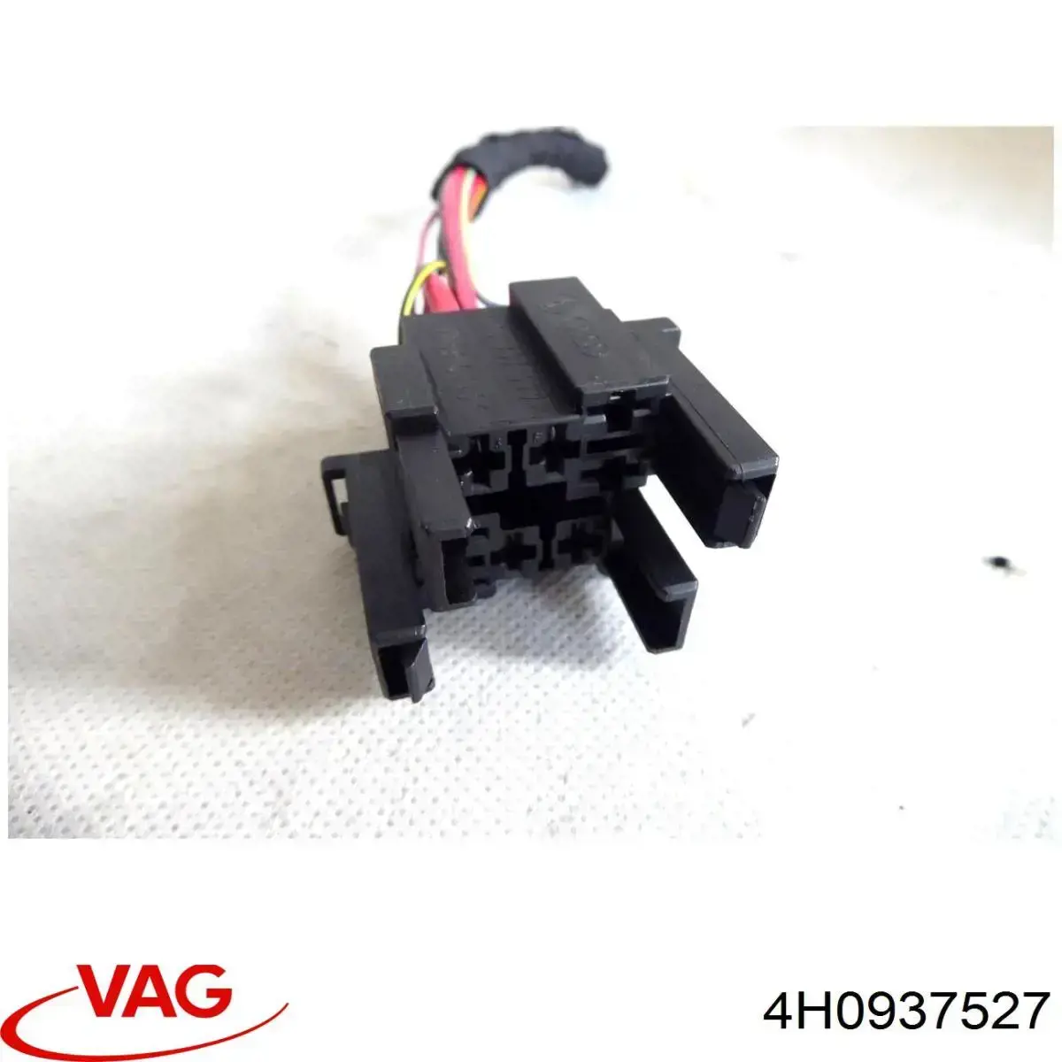 4H0937527 VAG Caja de relés y fusibles