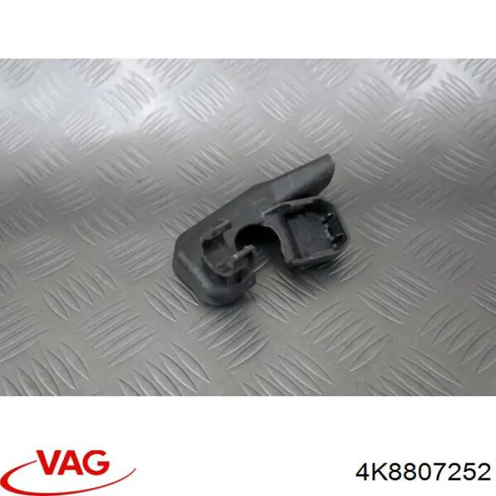 Absorbedor del parachoques delantero 4K8807252 VAG