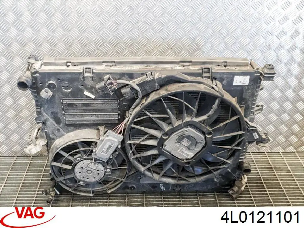 Manguera de radiador arriba VAG 4L0121101