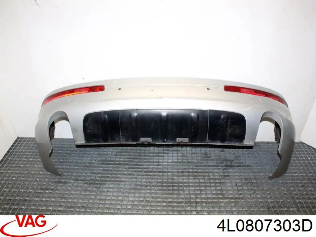 Comprar 4L0807303D VAG Parachoques trasero, parte superior