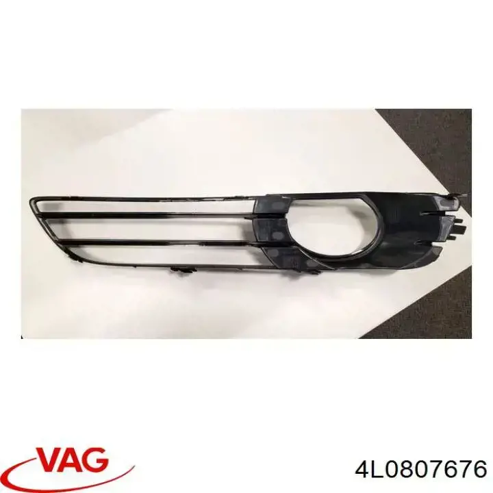 4L0807676 VAG rejilla de antinieblas delantera derecha