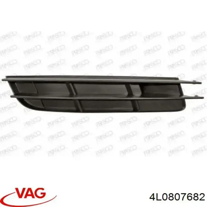 4L0807682 VAG rejilla de ventilación, parachoques trasero, derecha