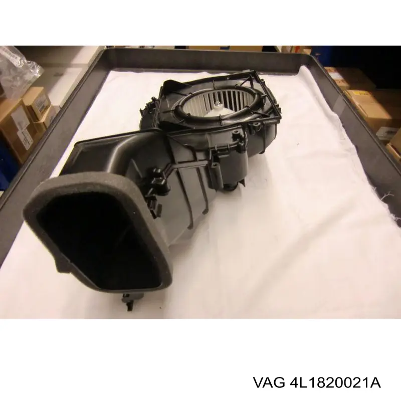 Comprar 4L1820021A VAG Motor de calefacción