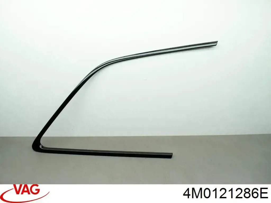 Deflector de aire inferior del radiador VAG 4M0121286E precio, desde 31,98 EUR