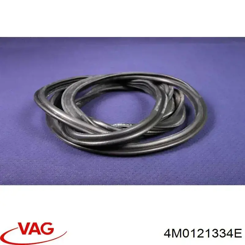 Radiador de agua VAG 4M0121334E precio, desde 55,64 EUR