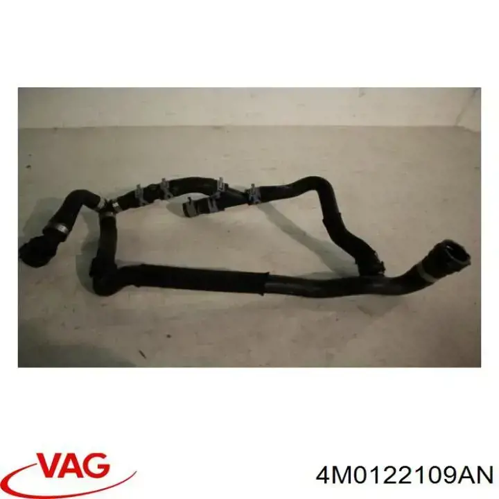Comprar 4M0122109AN VAG Manguera inferior del vaso de expansión